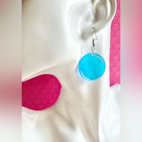 New Neon Pink Bubbles Wand & Iridescent Bubble Funky Retro 80s Vibe Earrings - Picture 3 of 5